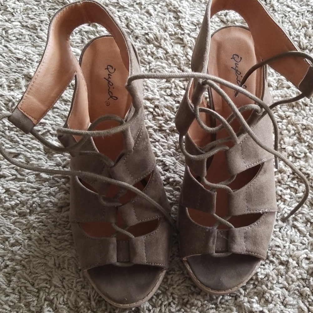 Gladiator sandals